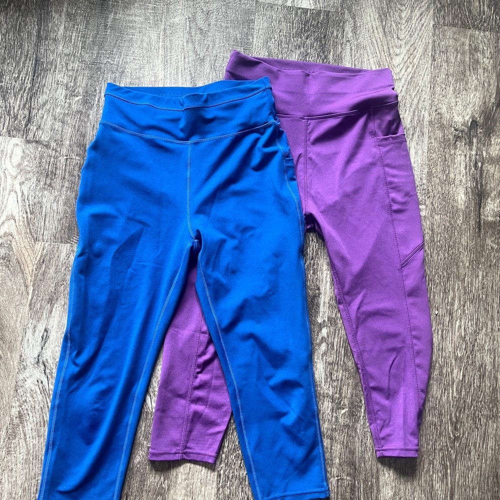 POP Fit Blue and Purple High-Waisted Cropped Leggings